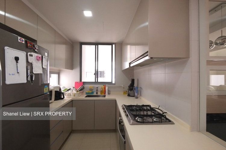 Prive (D19), Condominium #182542402